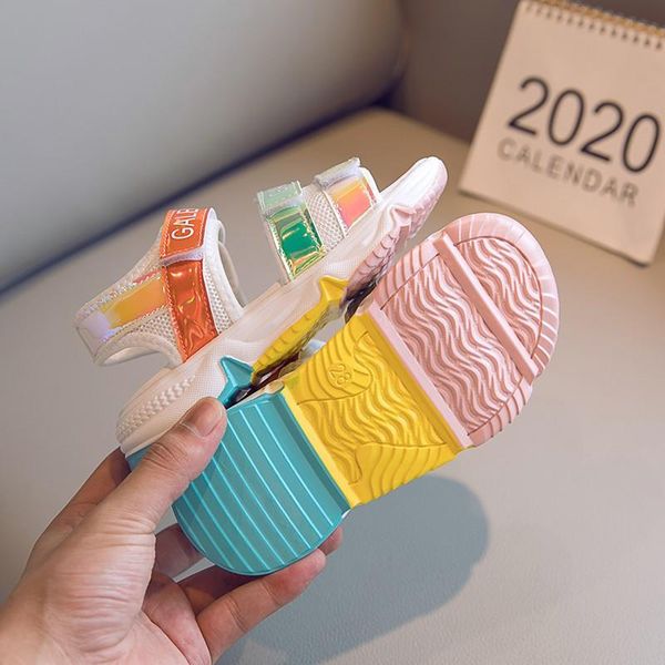 kids sandals 2021 fashion summer girls wide colorful laser leather comfortable rainbow rubber boys children shoes, Black;red
kids sandals 2021 fashion summer girls wide colorful laser leather comfortable rainbow rubber boys children shoes, Black;red