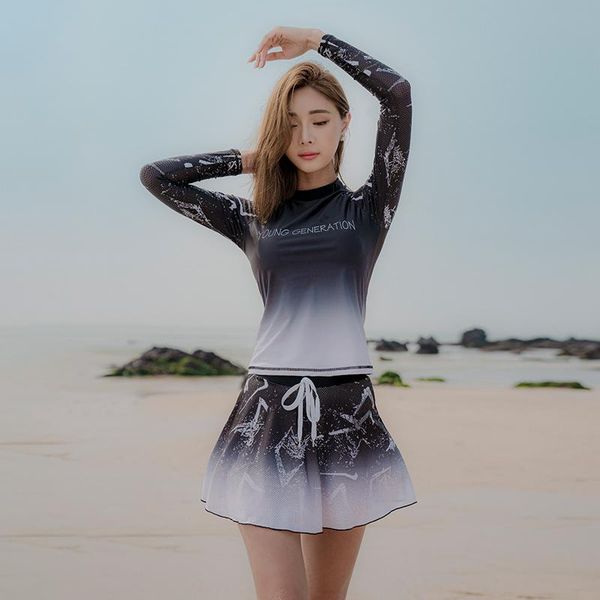 one-piece suits 2021 est women two pieces swimming suit sports wear padded long sleeves swimwear summer beach surfing
one-piece suits 2021 est women two pieces swimming suit sports wear padded long sleeves swimwear summer beach surfing