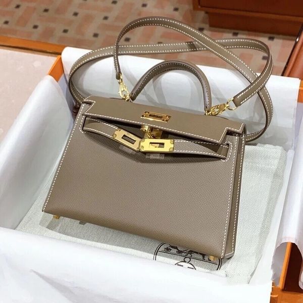 designer kellies handbags herme female leather fashion versatile messenger net red second generation bag portable platinum bag mini bag
designer kellies handbags herme female leather fashion versatile messenger net red second generation bag portable platinum bag mini bag