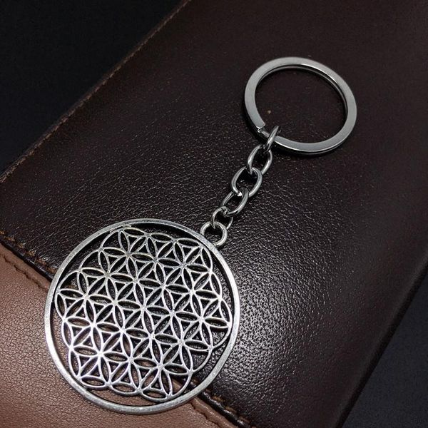 keychains fashion datura stramonium flower of life yoga 30mm pendant keychain 48x44mm key ring, Silver
keychains fashion datura stramonium flower of life yoga 30mm pendant keychain 48x44mm key ring, Silver