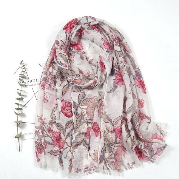 2021 spring autumn new small fresh blue and white totem bali yarn female national style silk scarf sunscreen shawl, Blue;gray
2021 spring autumn new small fresh blue and white totem bali yarn female national style silk scarf sunscreen shawl, Blue;gray