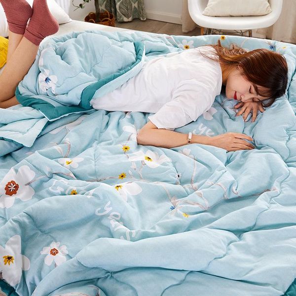 comforters & sets 2021 style machine washable cotton summer quilt simple single dormitory gift blanket airable cover
comforters & sets 2021 style machine washable cotton summer quilt simple single dormitory gift blanket airable cover