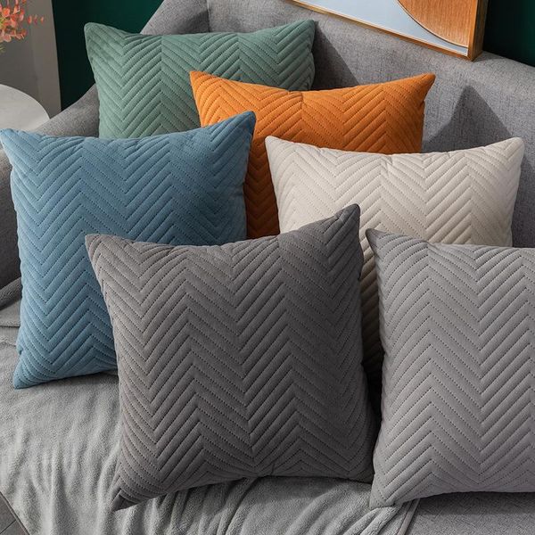 cushion/decorative pillow quilted velvet hug pillowcase 45*45cm home bedside cushion cover simple sofa throw decoration
cushion/decorative pillow quilted velvet hug pillowcase 45*45cm home bedside cushion cover simple sofa throw decoration