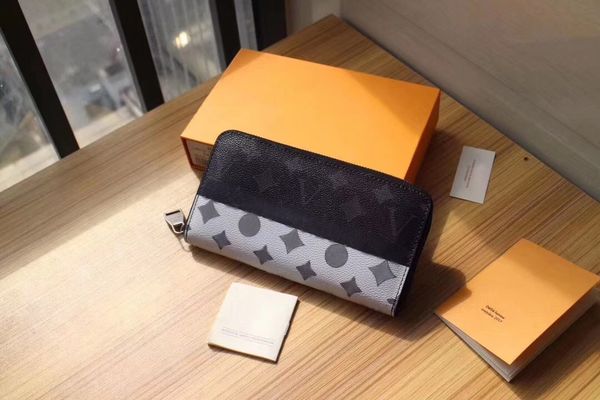2021 fashion flowers designer wallets luxurys men women leather bags classic letters key coin purse original box plaid card holder 60017f, Red;black
2021 fashion flowers designer wallets luxurys men women leather bags classic letters key coin purse original box plaid card holder 60017f, Red;black