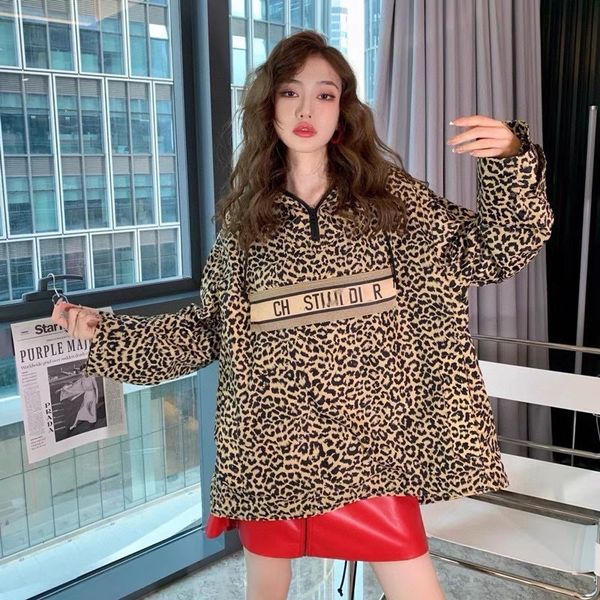2021 autumn and winter catwalk hooded knitted sweater large version cloak fashion trend loose women, White;black
2021 autumn and winter catwalk hooded knitted sweater large version cloak fashion trend loose women, White;black