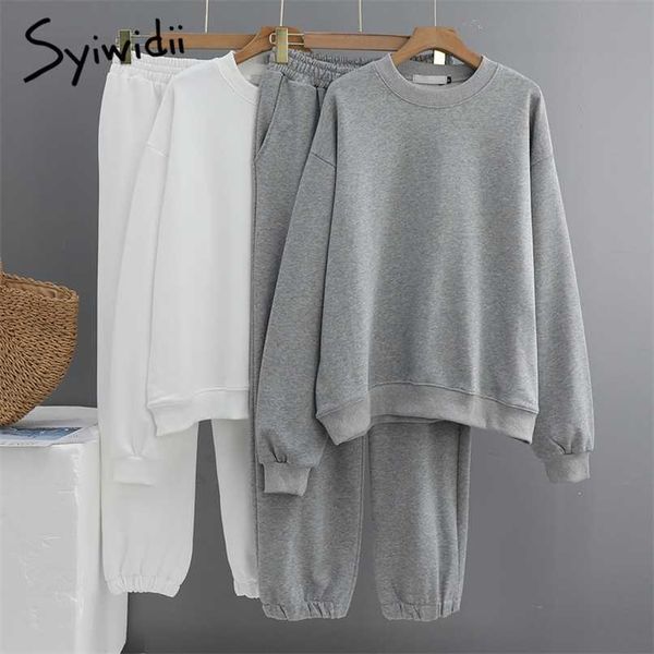 syiwidii sportswear women's winter tracksuit autumn two-piece set sweatpants sweatshirt outfit white pullover trouser suits 210930
syiwidii sportswear women's winter tracksuit autumn two-piece set sweatpants sweatshirt outfit white pullover trouser suits 210930