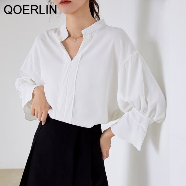 qoerlin v-neck chiffon shirt women's three quarter sleeves summer new lantern sleeve sweet white blouse plus size pullovers 210416
qoerlin v-neck chiffon shirt women's three quarter sleeves summer new lantern sleeve sweet white blouse plus size pullovers 210416