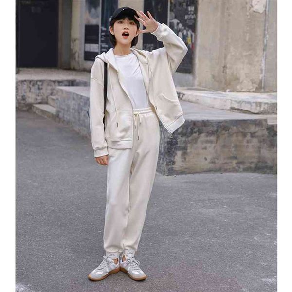 hooded sweatshirts suits women autumn loose zipper-up cardigan jacket sports casual pants suit elastic waist sweatpant set plus 210601, White
hooded sweatshirts suits women autumn loose zipper-up cardigan jacket sports casual pants suit elastic waist sweatpant set plus 210601, White