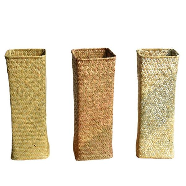 vases 1pcs rattan vase hand knitting straw woven basket living room flower arrangement container home tabledecoration
vases 1pcs rattan vase hand knitting straw woven basket living room flower arrangement container home tabledecoration