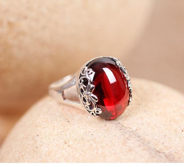 luxury female red oval stone ring cute silver color open engagement dainty bride hollow thin wedding rings for women, Slivery;golden
luxury female red oval stone ring cute silver color open engagement dainty bride hollow thin wedding rings for women, Slivery;golden