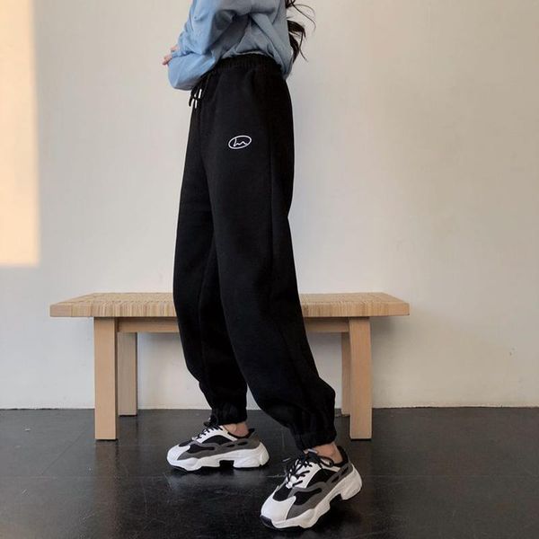 women's pants & capris harajuku plus fleece joggers sports women streetwear baggy sweatpants autumn winter black trousers female hip ho, Black;white
women's pants & capris harajuku plus fleece joggers sports women streetwear baggy sweatpants autumn winter black trousers female hip ho, Black;white