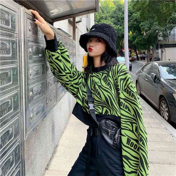 zebra printed fashion pullovers spring autumn good quality punk hip-hop style lady tee hoodies female clothes outwear 210510, Black
zebra printed fashion pullovers spring autumn good quality punk hip-hop style lady tee hoodies female clothes outwear 210510, Black