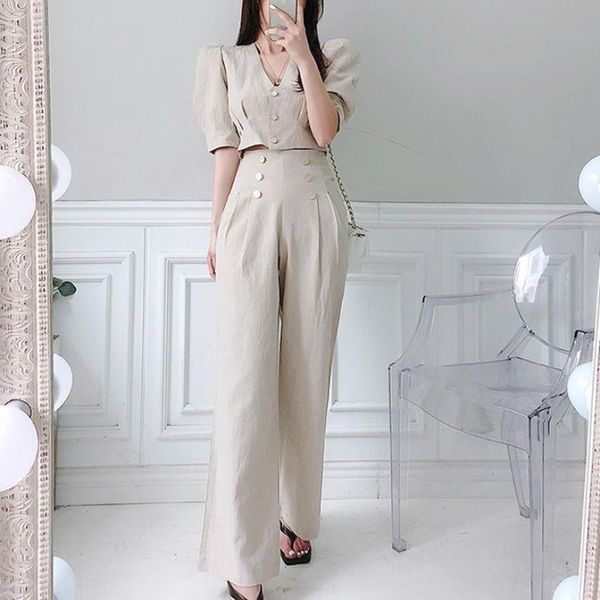 women's pants & capris two-piece suit 2021 female solid color sets summer temperament v-neck short and high waist loose wide-leg, Black;white
women's pants & capris two-piece suit 2021 female solid color sets summer temperament v-neck short and high waist loose wide-leg, Black;white