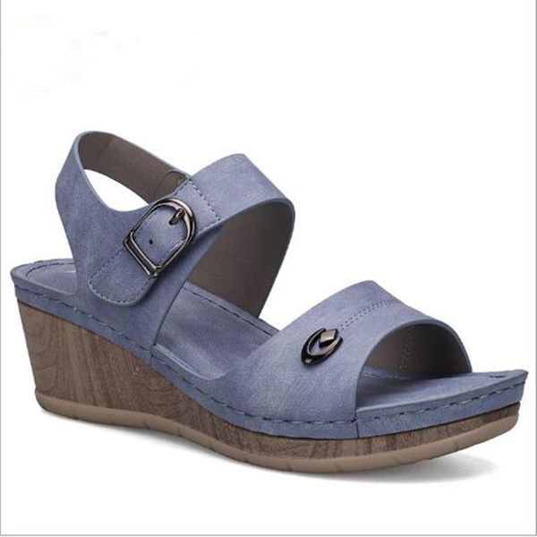 36-41 ladies plus size sandals european and american wedge heel summer women's comfortable breathable mother, Black
36-41 ladies plus size sandals european and american wedge heel summer women's comfortable breathable mother, Black
