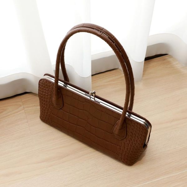 design small square leather underarm bag exquisite female retro baguette fashion tote handbag for woman cross body
design small square leather underarm bag exquisite female retro baguette fashion tote handbag for woman cross body