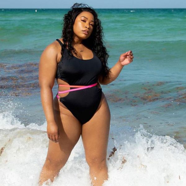 one-piece suits fast delivery womens criss cross back one piece swimsuit monokini swimwear
one-piece suits fast delivery womens criss cross back one piece swimsuit monokini swimwear