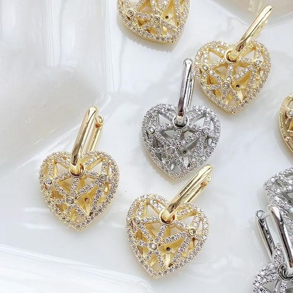 dangle & chandelier 5 pairs heart shape zircon earrings crystal design for women51648, Silver
dangle & chandelier 5 pairs heart shape zircon earrings crystal design for women51648, Silver