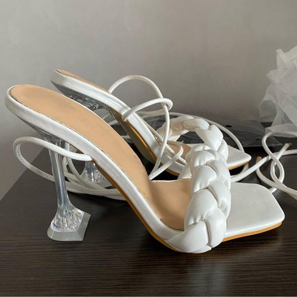 sandals 2021 women's summer high heels square head kitten heel cross tied large size solid party modern korean style shoes, Black
sandals 2021 women's summer high heels square head kitten heel cross tied large size solid party modern korean style shoes, Black