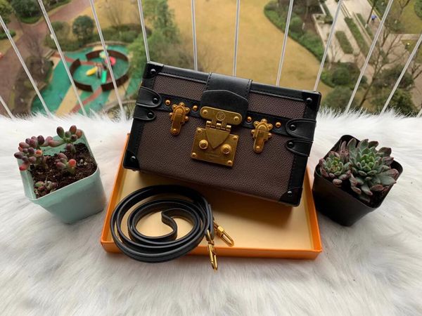 new style marmont women handbags silver chain shoulder bags crossbody soho bag disco messenger bag purse
new style marmont women handbags silver chain shoulder bags crossbody soho bag disco messenger bag purse