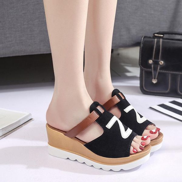 summer high-heeled leather slippers comfortable sandals wedges women loose cake thick beach shoes 3316, Black
summer high-heeled leather slippers comfortable sandals wedges women loose cake thick beach shoes 3316, Black