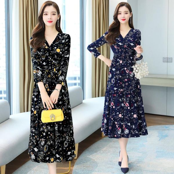 casual dresses autumn women dress long sleeved print design temperament slimming real s v neck clothes, Black;gray
casual dresses autumn women dress long sleeved print design temperament slimming real s v neck clothes, Black;gray