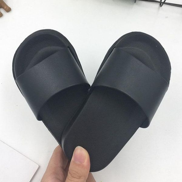 slipper baby slippers boy girl summer kids solid shoes non-slip beach sandals toddler indoor bathroom children, Black;grey
slipper baby slippers boy girl summer kids solid shoes non-slip beach sandals toddler indoor bathroom children, Black;grey