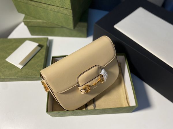 2021 female luxury designer saddle shoulder bags leather mini flip bag cream
2021 female luxury designer saddle shoulder bags leather mini flip bag cream