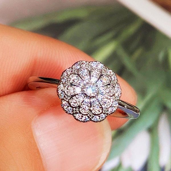 wedding rings caoshi stylish female with dazzling zirconia exquisite design engagement accessories dainty women's jewelry gift, Slivery;golden
wedding rings caoshi stylish female with dazzling zirconia exquisite design engagement accessories dainty women's jewelry gift, Slivery;golden