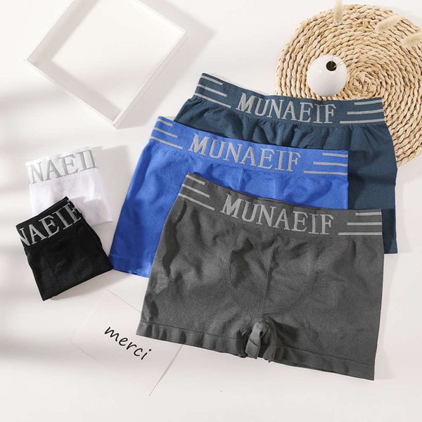 underpants tiktok, letters, plain triangle underwear, seamless, breathable and comfortable four kwai pants, men's underwear., Black;white
underpants tiktok, letters, plain triangle underwear, seamless, breathable and comfortable four kwai pants, men's underwear., Black;white