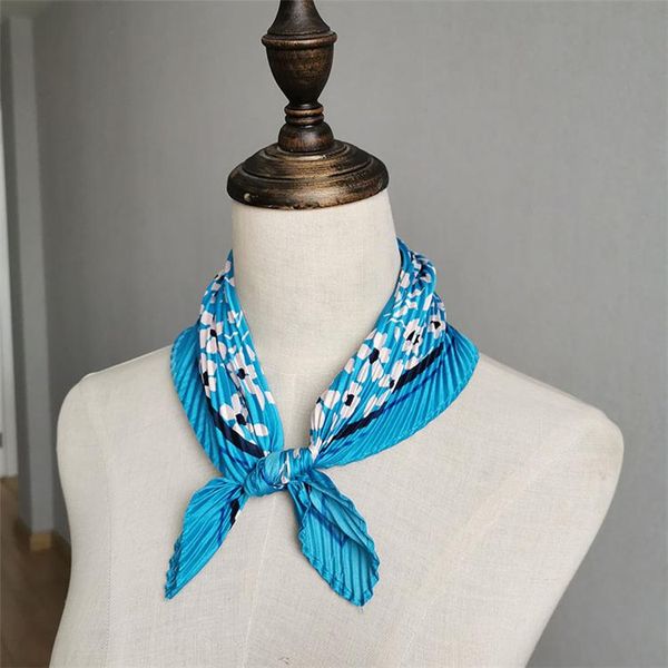 miyake pleated fashion country style diamond blue print scarf in stock scarves, Blue;gray
miyake pleated fashion country style diamond blue print scarf in stock scarves, Blue;gray