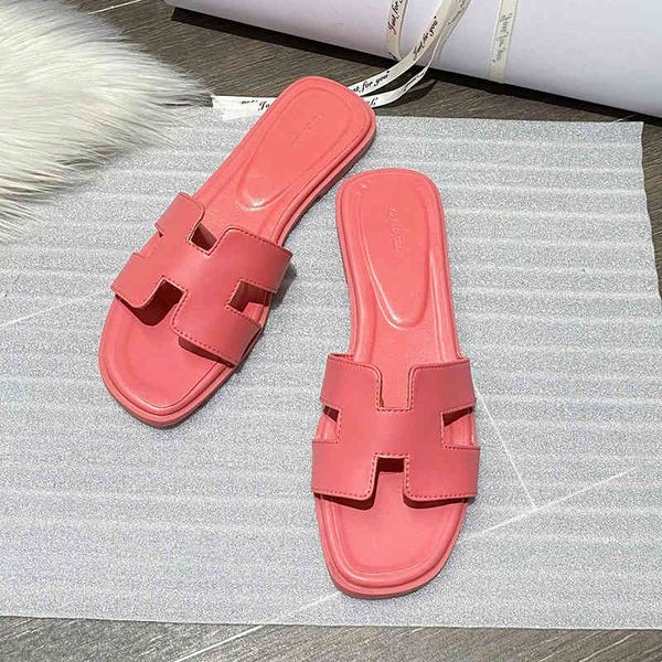 2021 summer wear slippers women's trend flat sandals korean fashion white slippers net red leather large women's shoes zlh, Black
2021 summer wear slippers women's trend flat sandals korean fashion white slippers net red leather large women's shoes zlh, Black
