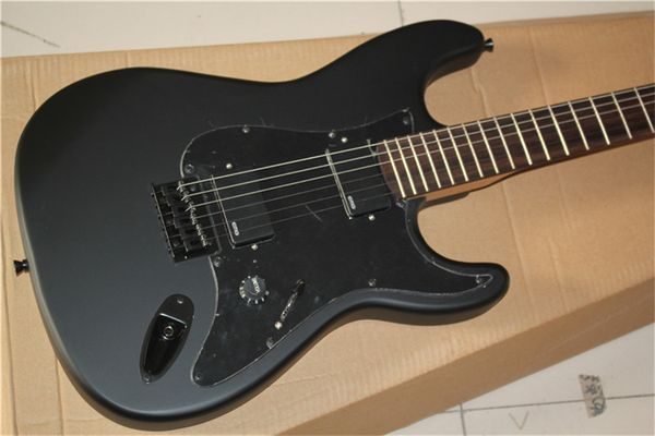 a new custom version of the dual vibrato black electric guitar closed pick-up black accessories
a new custom version of the dual vibrato black electric guitar closed pick-up black accessories