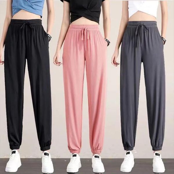 cool plus size casual harem women capri hight waist straight loose long pants street wear summer checkerboard patchwork trousers, Black;white
cool plus size casual harem women capri hight waist straight loose long pants street wear summer checkerboard patchwork trousers, Black;white