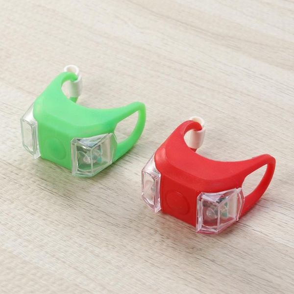 bike lights 2pcs cycling silicone head front rear wheel safety light lamp set bright waterproof accessories (red+green)
bike lights 2pcs cycling silicone head front rear wheel safety light lamp set bright waterproof accessories (red+green)