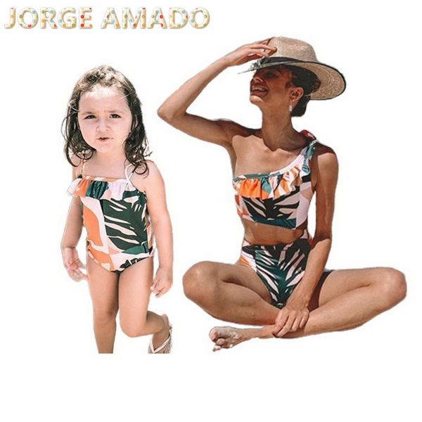 one-pieces parent child swimsuit european and american girls one piece plantain leaves floral swimwear e806 5cm3, Black
one-pieces parent child swimsuit european and american girls one piece plantain leaves floral swimwear e806 5cm3, Black