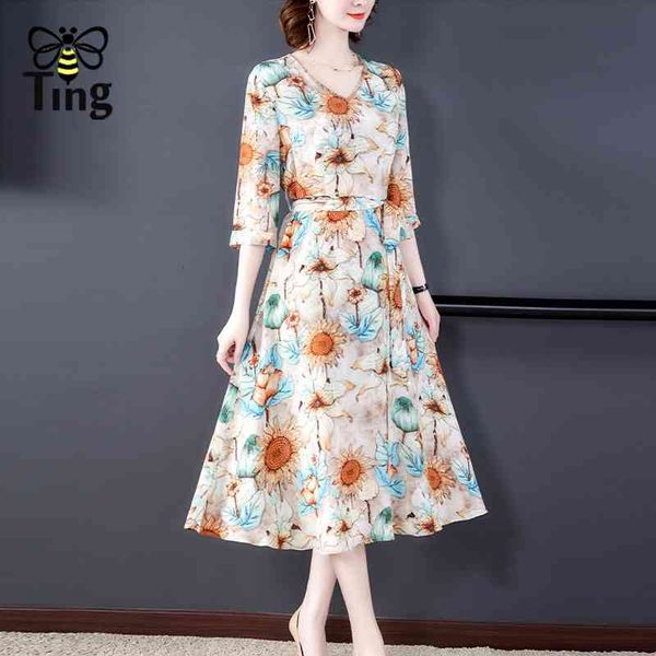 vintage summer flower print women casual dress knee length street chic plus size lady vestidos streetwear 210513, Black;gray
vintage summer flower print women casual dress knee length street chic plus size lady vestidos streetwear 210513, Black;gray