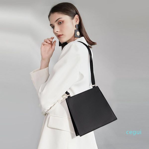 2021high sense bag diagonal transoceanic single shoulder ins korean version ofsimple oxford cloth female waist bags
2021high sense bag diagonal transoceanic single shoulder ins korean version ofsimple oxford cloth female waist bags