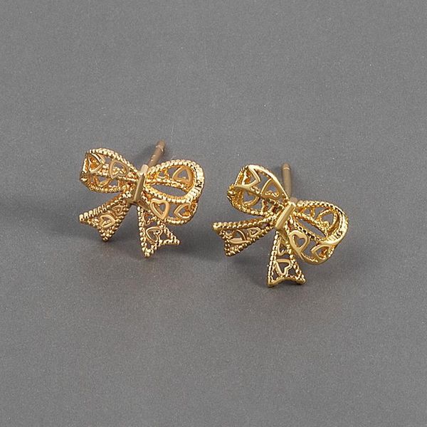 stud binmonray 925 sterling silver metal hollow bowknot earrings for women french retro cute sweet ribbon small jewelry, Golden;silver
stud binmonray 925 sterling silver metal hollow bowknot earrings for women french retro cute sweet ribbon small jewelry, Golden;silver