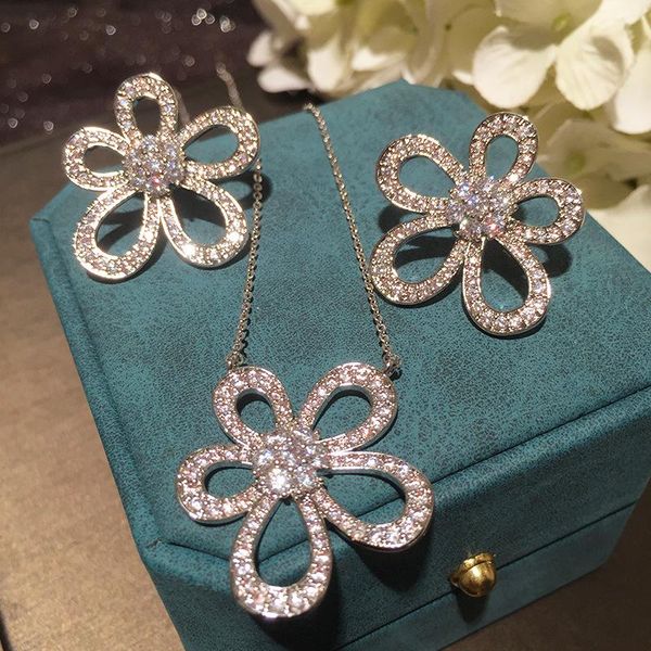 dangle & chandelier sunflower earrings necklace simple daisy petal zircon pendant clavicle chain luxury wedding for women jewelry original d, Silver
dangle & chandelier sunflower earrings necklace simple daisy petal zircon pendant clavicle chain luxury wedding for women jewelry original d, Silver