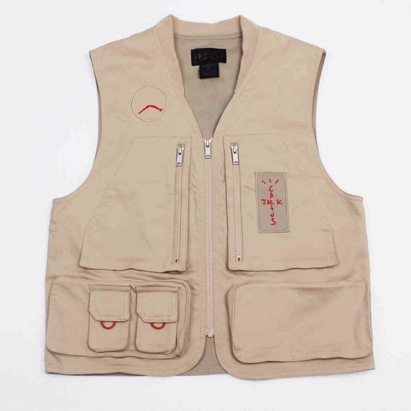 fashiondemon travis scott's co branded ts jumpman embroidered aj6 multi pocket outdoor functional tooling fog vest, White;black
fashiondemon travis scott's co branded ts jumpman embroidered aj6 multi pocket outdoor functional tooling fog vest, White;black