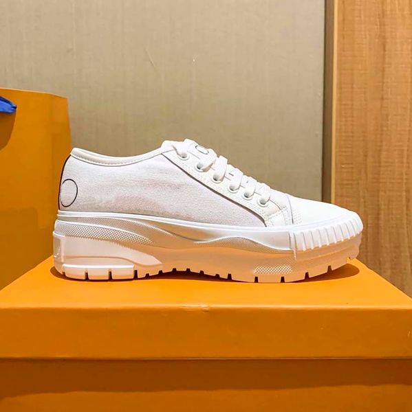 casual wedge platform shoe women travel leather lace-up sneaker fashion lady designer running trainers letters woman sport canvas shoe with, Black
casual wedge platform shoe women travel leather lace-up sneaker fashion lady designer running trainers letters woman sport canvas shoe with, Black