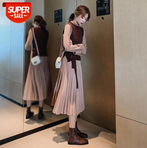 two-piece suit long-sleeved dress, women's waist, thin, long pleated skirt #lj0u, Black;gray
two-piece suit long-sleeved dress, women's waist, thin, long pleated skirt #lj0u, Black;gray