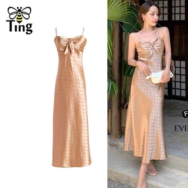 fashion polka dot floral print midi long dresses backless strap party night dress clubwear summer boho vestidos 210513, Black;gray
fashion polka dot floral print midi long dresses backless strap party night dress clubwear summer boho vestidos 210513, Black;gray