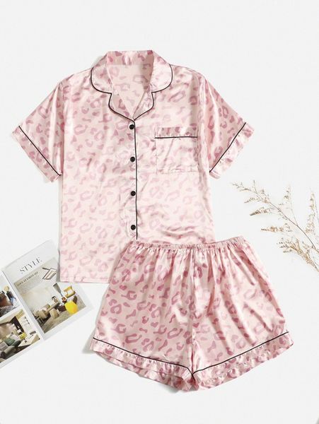 plus leopard jacquard contrast piping patched pocket satin pj set l4vn#, Black;white
plus leopard jacquard contrast piping patched pocket satin pj set l4vn#, Black;white