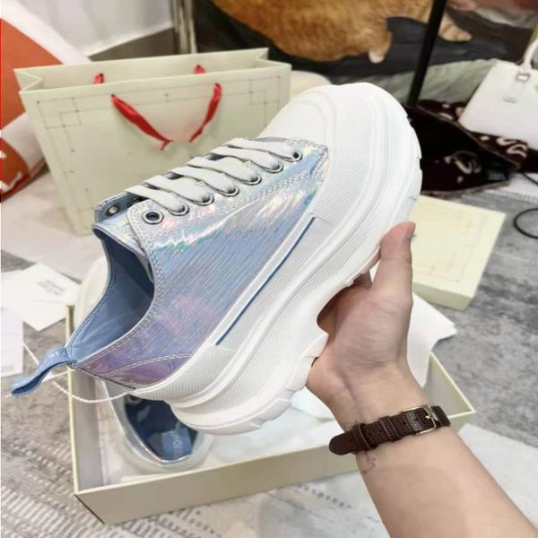 wholesale designers quality suede leather casual shoes womens platform luxurys red high black white pink ace flat sn nepit
wholesale designers quality suede leather casual shoes womens platform luxurys red high black white pink ace flat sn nepit