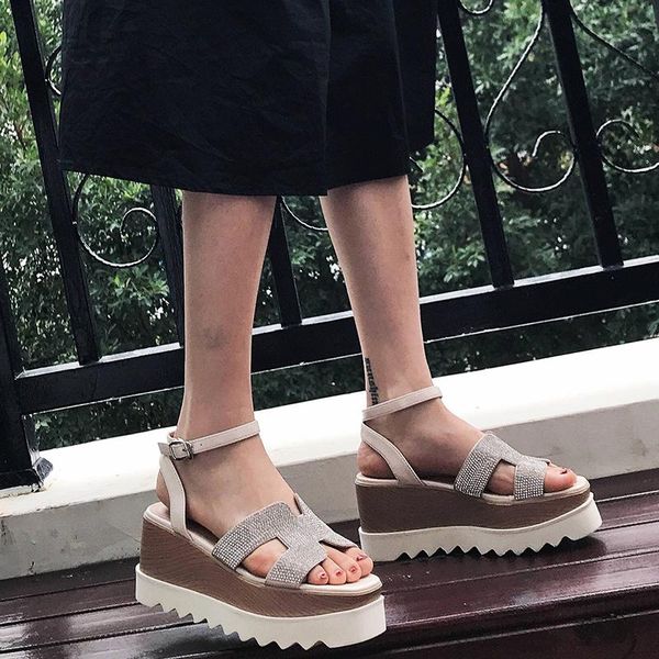 dress shoes rhinestone muffins female platform sandals 2021 summer roman word buckle square head open toe wedge heels, Black
dress shoes rhinestone muffins female platform sandals 2021 summer roman word buckle square head open toe wedge heels, Black