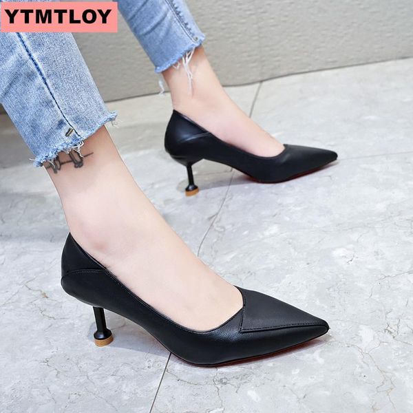 dress shoes 2021 fashion ladies patent leather high heels wild pointed shallow party ankle stiletto single, Black
dress shoes 2021 fashion ladies patent leather high heels wild pointed shallow party ankle stiletto single, Black