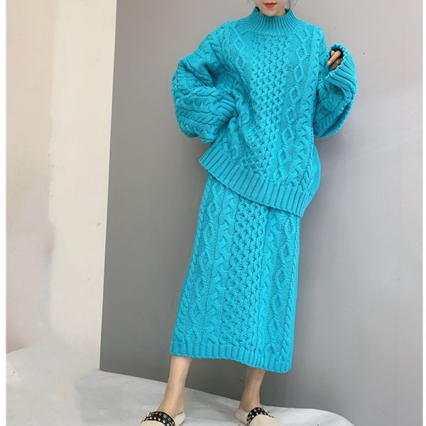 skirts Korean style design famous women sweaters skirt and knitted upper part 2 nightgown t406, Black
skirts Korean style design famous women sweaters skirt and knitted upper part 2 nightgown t406, Black