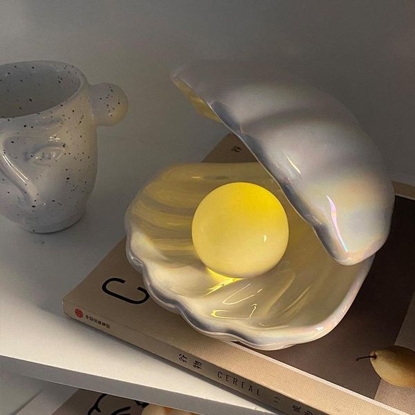 novelty items creative shell night light bedroom bedside lamp nordic deskdecoration ornaments jewelry storage tray girl heart gift
novelty items creative shell night light bedroom bedside lamp nordic deskdecoration ornaments jewelry storage tray girl heart gift