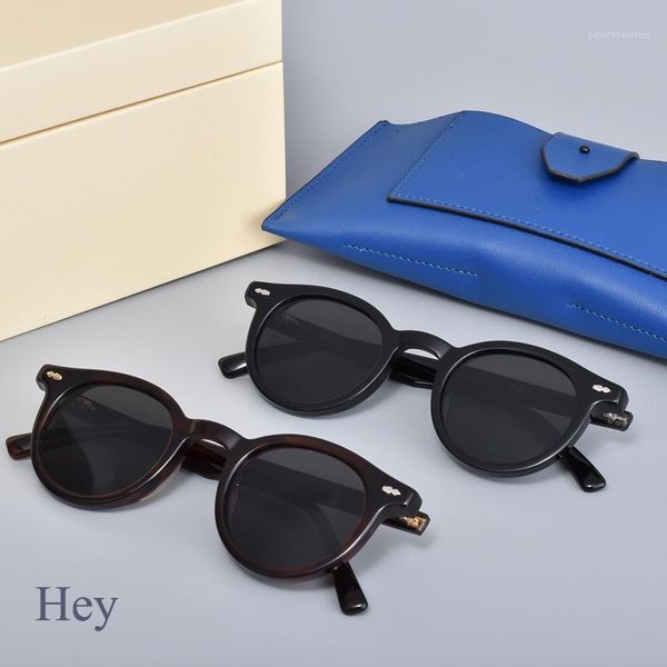 sunglasses 2021 fashion women men gentle hey lady small round woman vintage gm trendy, White;black
sunglasses 2021 fashion women men gentle hey lady small round woman vintage gm trendy, White;black